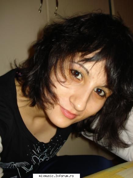 Mam Gia!:) - Buna voua tuturor!sper sa ma primiti si pe mine - ~ �Welcome� ~