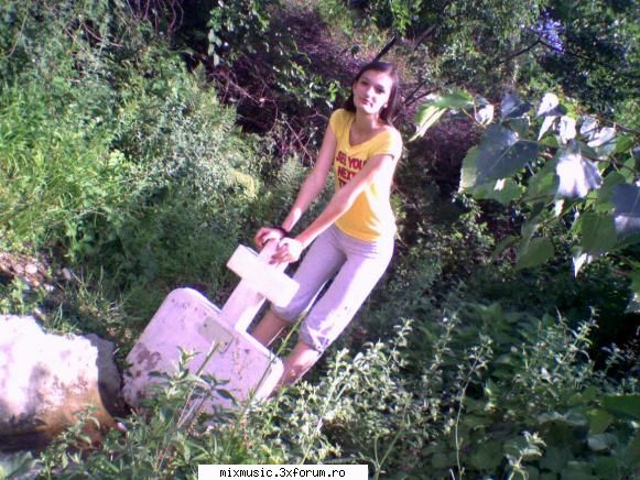 :nebun:  :uimit:  :nebun: cristina
